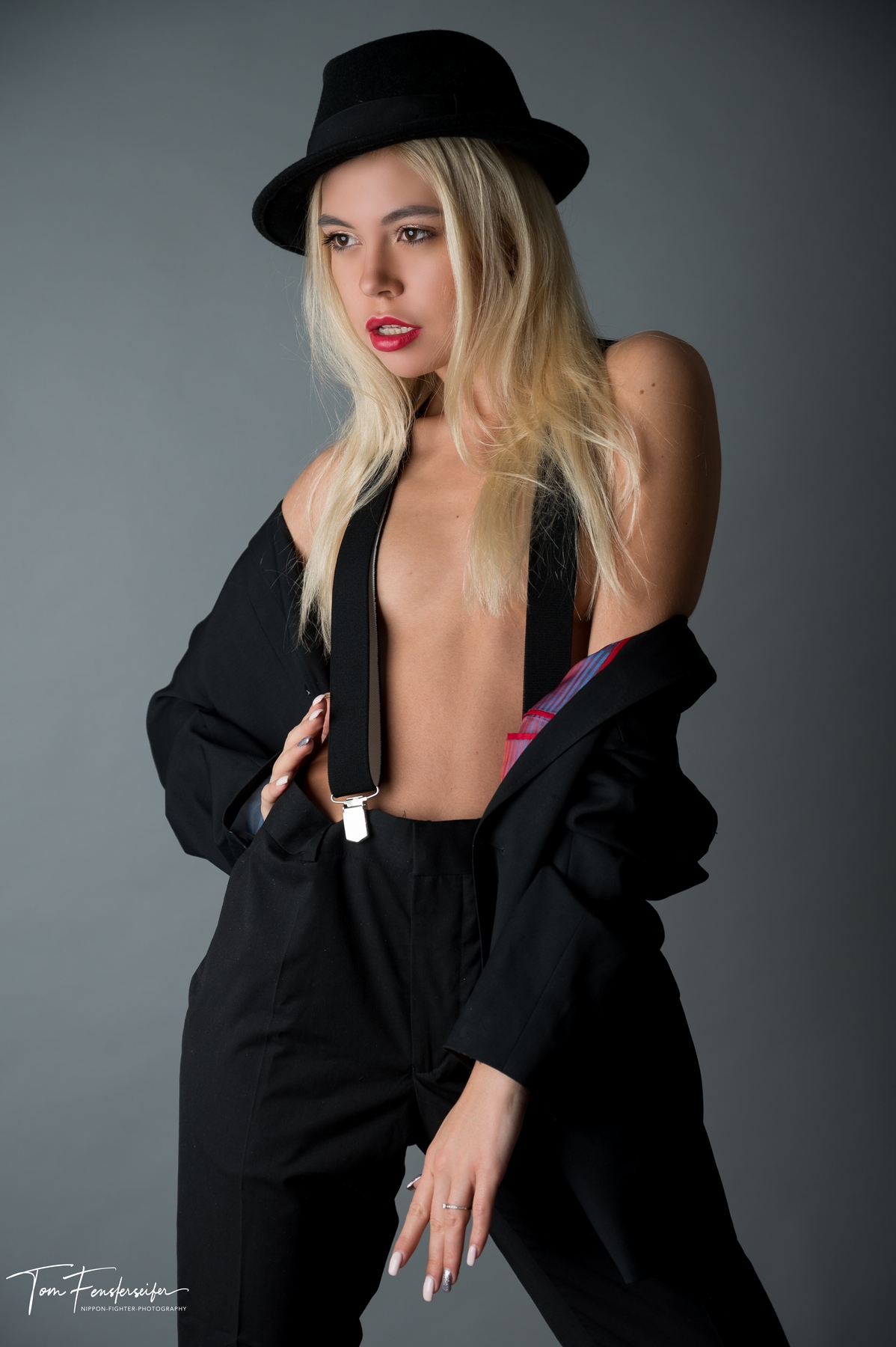 Margot0023a (1800)